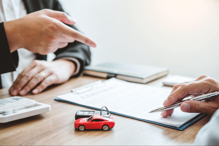 自動車を買うときの手続きの流れと必要書類を徹底解説！